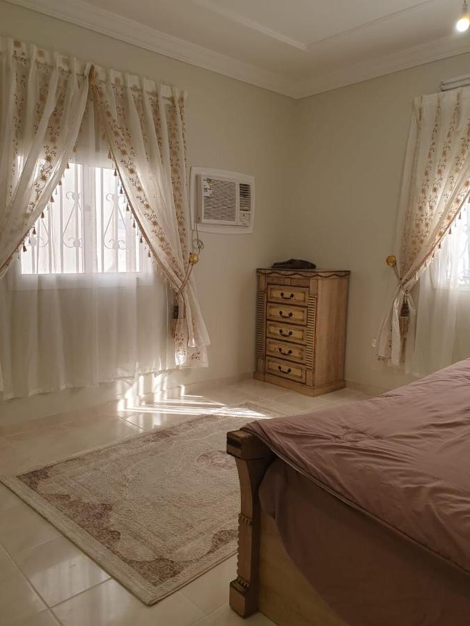 Al-Olaya Apartment Umm Lajj Esterno foto