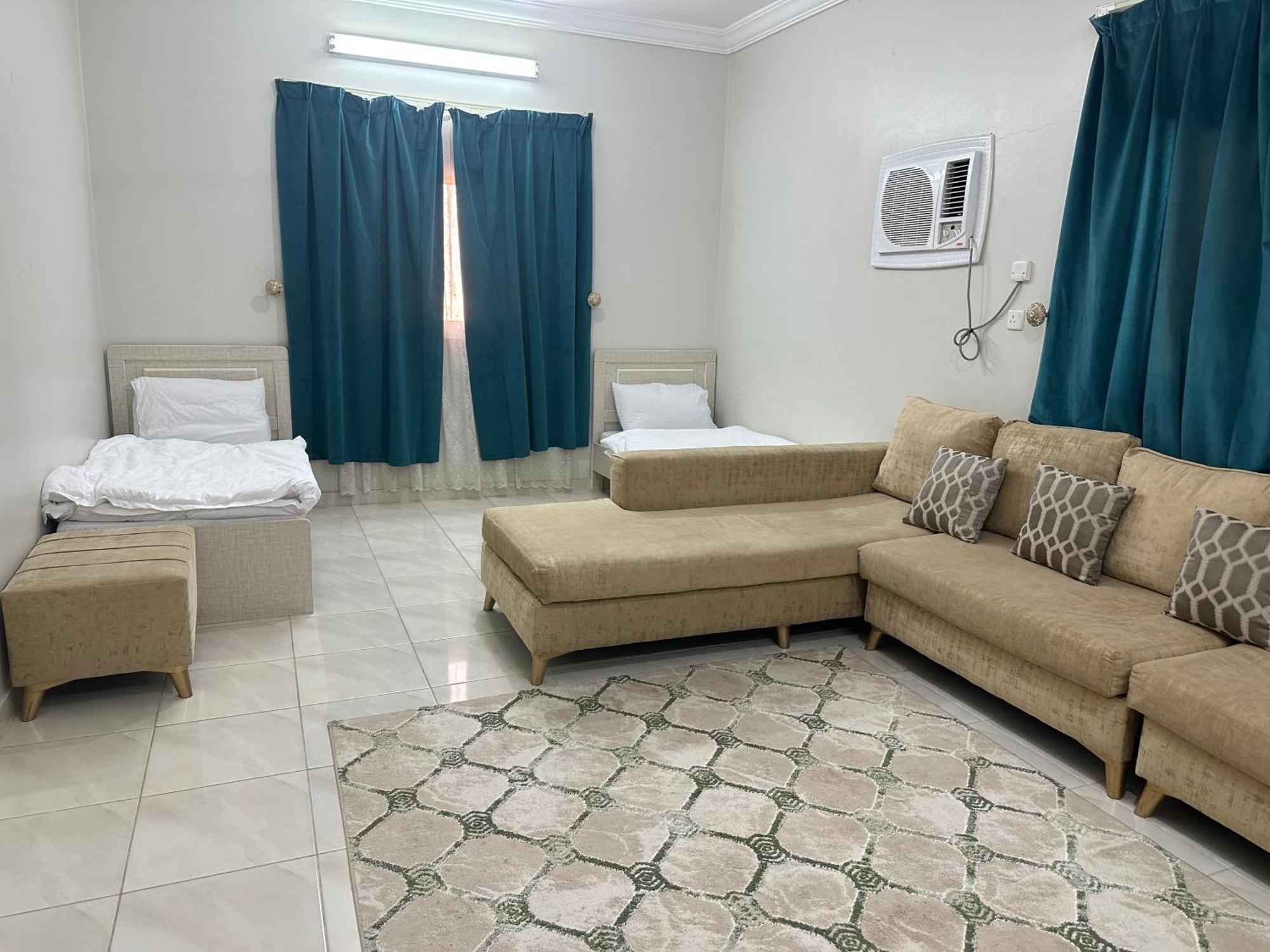 Al-Olaya Apartment Umm Lajj Esterno foto